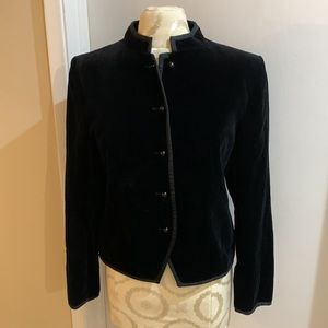 Guy Laroche Velvet Vintage Black Cropped Button Up Mandarin Collar Jacket Size 8